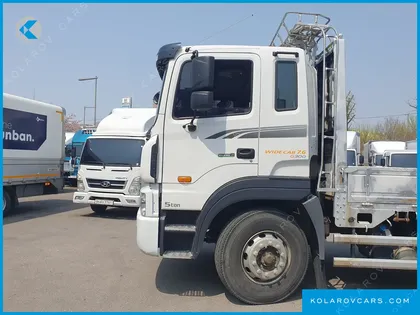 HYUNDAI MEGA TRUCK GOLD