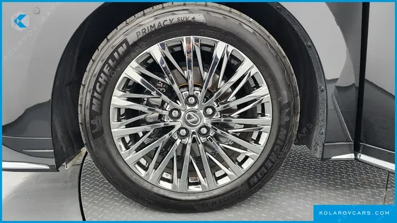 LEXUS LM 500H EXECUTIVE