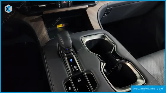 LEXUS LM 500H EXECUTIVE