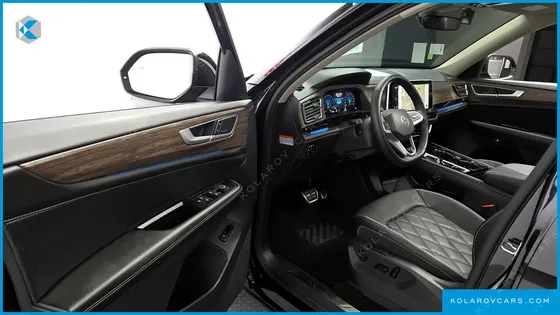 VOLKSWAGEN ATLAS 2.0 TSI R-LINE 6-SEATER