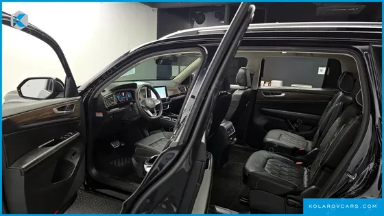 VOLKSWAGEN ATLAS 2.0 TSI R-LINE 6-SEATER