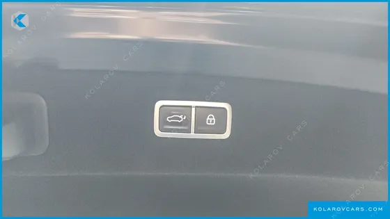 GENESIS G90 GASOLINE 3.5 TURBO AWD