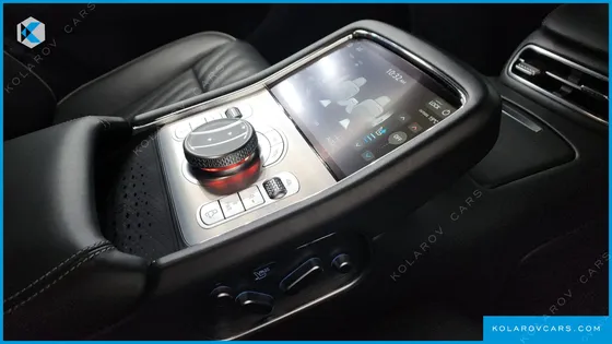 GENESIS G90 GASOLINE 3.5 TURBO AWD