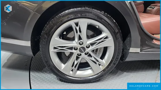 GENESIS G90 GASOLINE 3.5 TURBO AWD
