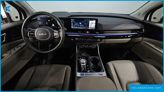 KIA CARNIVAL 9-SEATER SIGNATURE