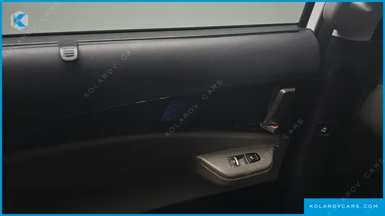 KIA CARNIVAL 9-SEATER SIGNATURE