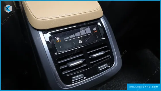VOLVO XC90 B6 INSCRIPTION