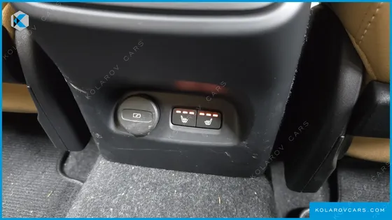 VOLVO XC40 B4 INSCRIPTION