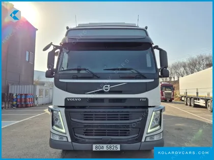 VOLVO CARGO TRUCK 6X4