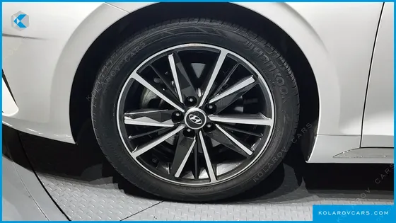HYUNDAI GRANDEUR 2.5