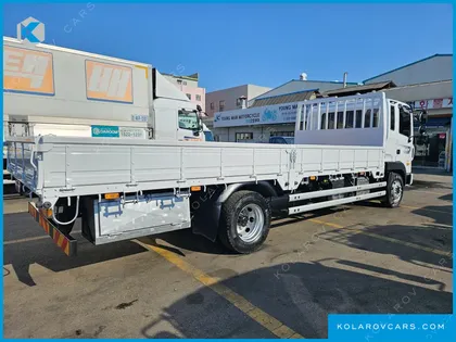 HYUNDAI MEGA TRUCK GOLD