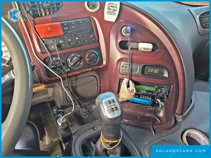 HYUNDAI MEGA TRUCK WIDECAP GOLD