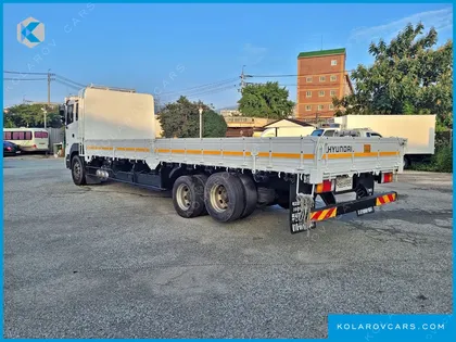 HYUNDAI MEGA TRUCK WIDECAP GOLD