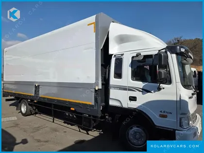 HYUNDAI MEGA TRUCK GOLD