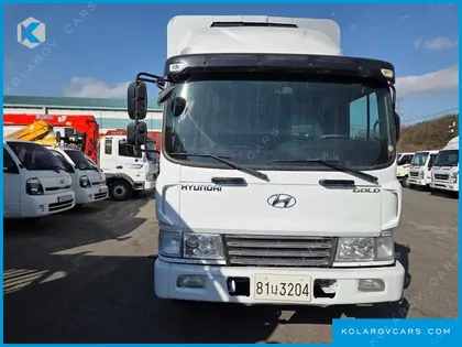 HYUNDAI MEGA TRUCK GOLD