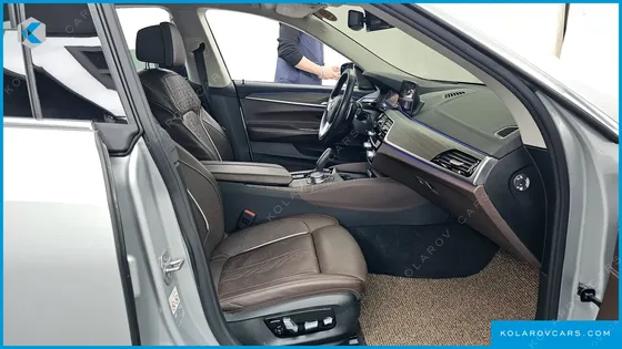 BMW GRAN TURISMO (GT) 640I XDRIVE LUXURY