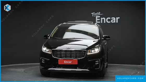 KIA CARNIVAL 7-SEATER LIMOUSINE