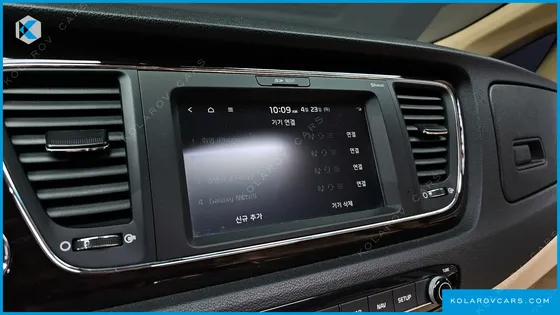 KIA CARNIVAL 7-SEATER LIMOUSINE