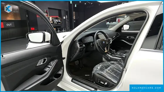 BMW 3 SERIES 320I LUXURY