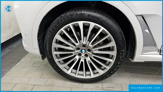 BMW X7 XDRIVE 40I DESIGN PURE EXCELLENCE 7-SEATER