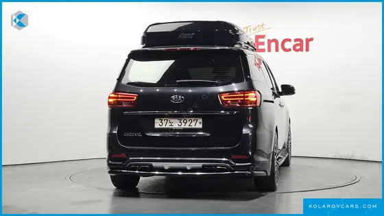 KIA CARNIVAL 9-SEATER NOBLESSE SPECIAL