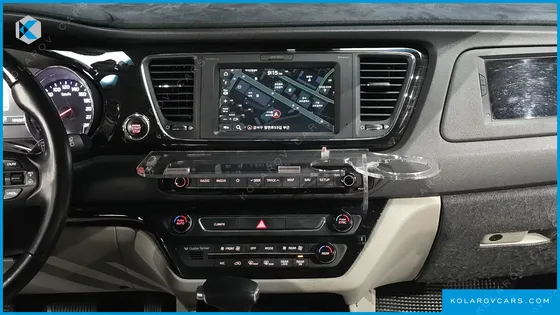 KIA CARNIVAL 9-SEATER NOBLESSE SPECIAL