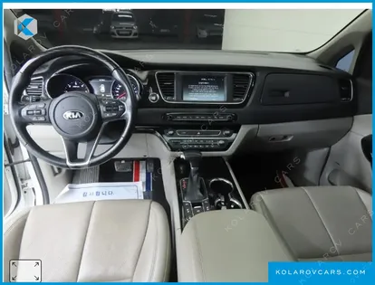 KIA CARNIVAL 9-SEATER NOBLESSE SPECIAL