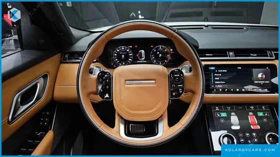 LAND ROVER RANGE ROVER VELAR 3.0 D300 R-DYNAMIC HSE