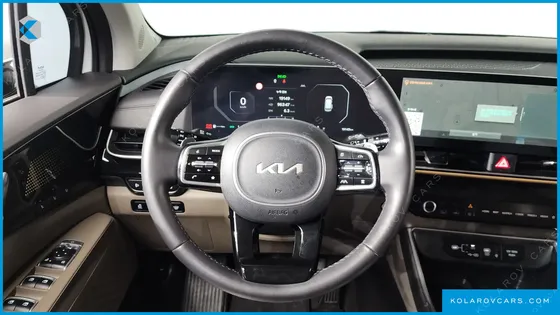 KIA CARNIVAL GASOLINE 9-SEATER SIGNATURE