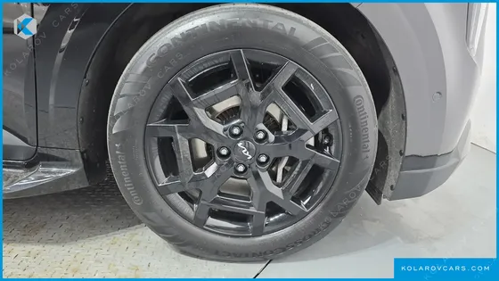 KIA CARNIVAL 9-SEATER GRAVITY