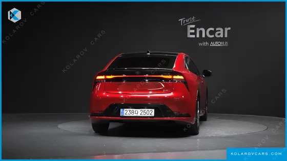 TOYOTA PRIUS 2.0 XLE