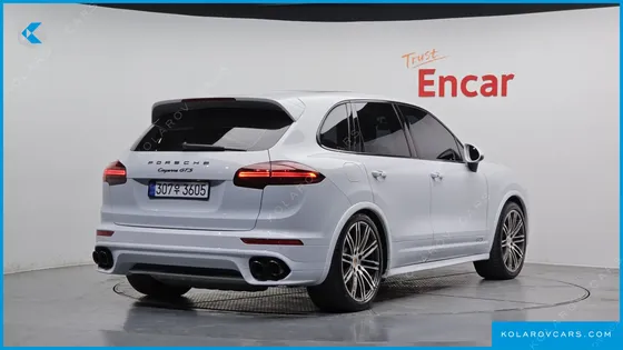 PORSCHE CAYENNE 3.6 GTS