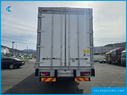 TATA DAEWOO NOBUS MID-SIZE TRUCK ROYAL