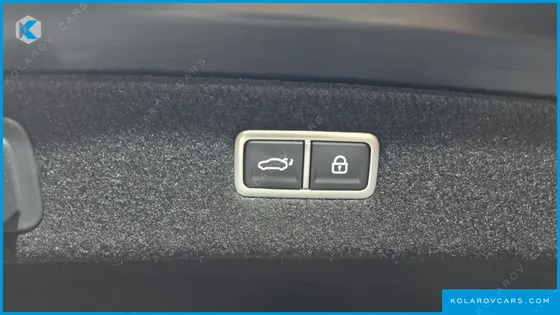 GENESIS G90 GASOLINE 3.5 TURBO AWD
