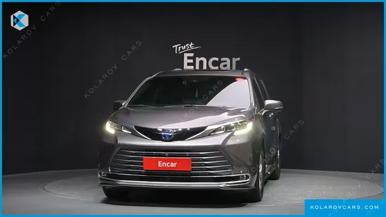 TOYOTA SIENNA 2.5 HYBRID AWD