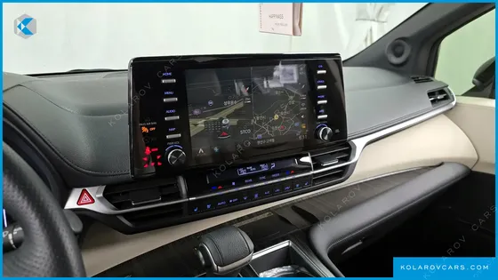TOYOTA SIENNA 2.5 HYBRID AWD