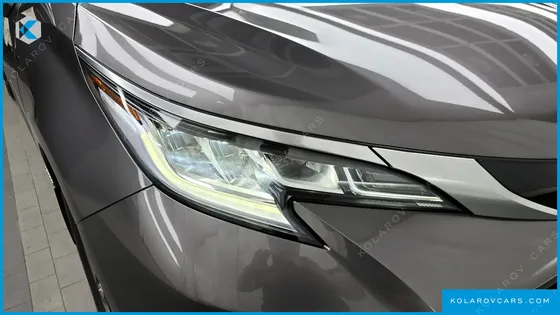 TOYOTA SIENNA 2.5 HYBRID AWD