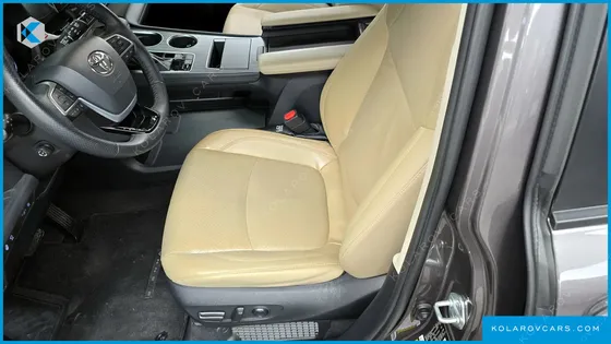 TOYOTA SIENNA 2.5 HYBRID AWD