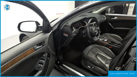 AUDI A4 35 TDI QUATTRO COMFORT EDITION