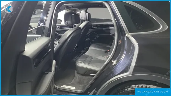 PORSCHE CAYENNE 3.0