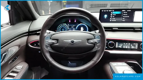 GENESIS GV70 2.5T GASOLINE 2WD