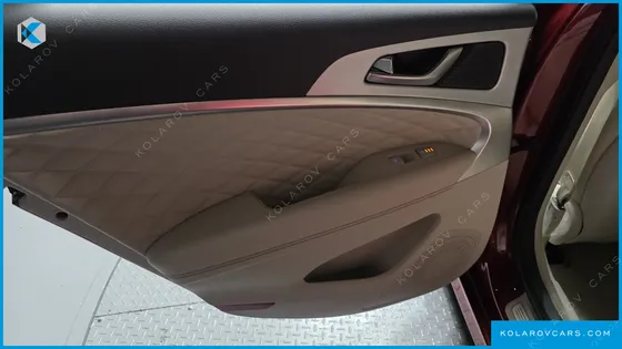 GENESIS G70 2.0T AWD