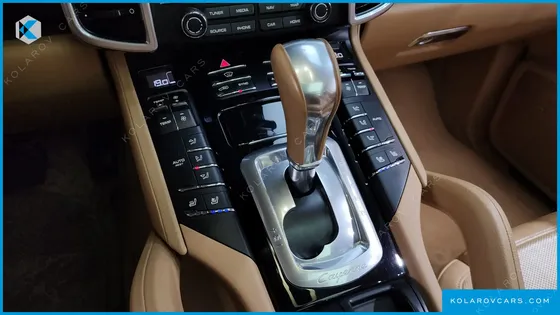 PORSCHE CAYENNE 3.0 DIESEL PLATIUM EDITION