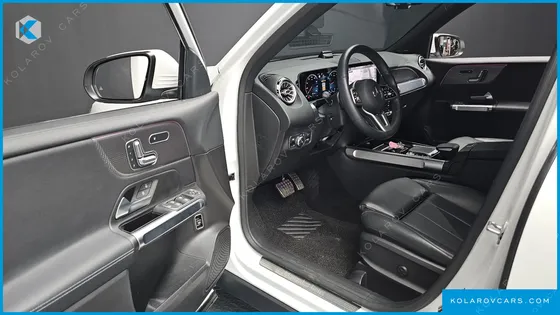 MERCEDES GLB-CLASS GLB220