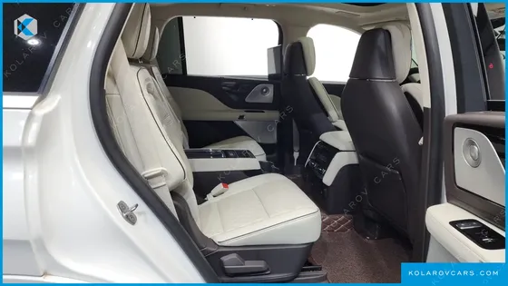 LINCOLN AVIATOR 3.0 BLACK LABEL AWD