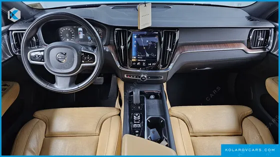 VOLVO V60 B5 PRO AWD
