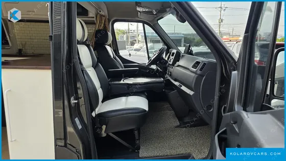 RENAULT KOREA MASTER CAMPING CAR