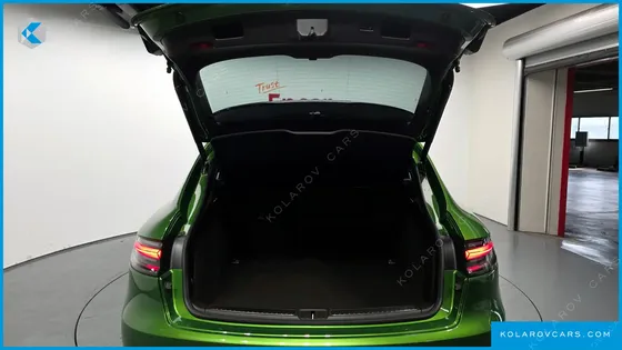 PORSCHE MACAN 2.0