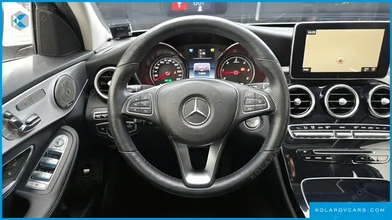 MERCEDES C-CLASS C220 D AVANTGARDE