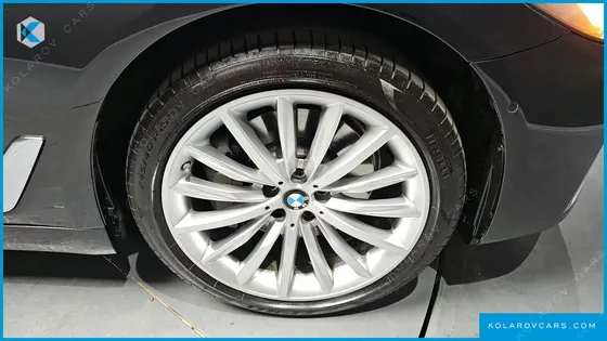 BMW 5 SERIES 530I XDRIVE LUXURY